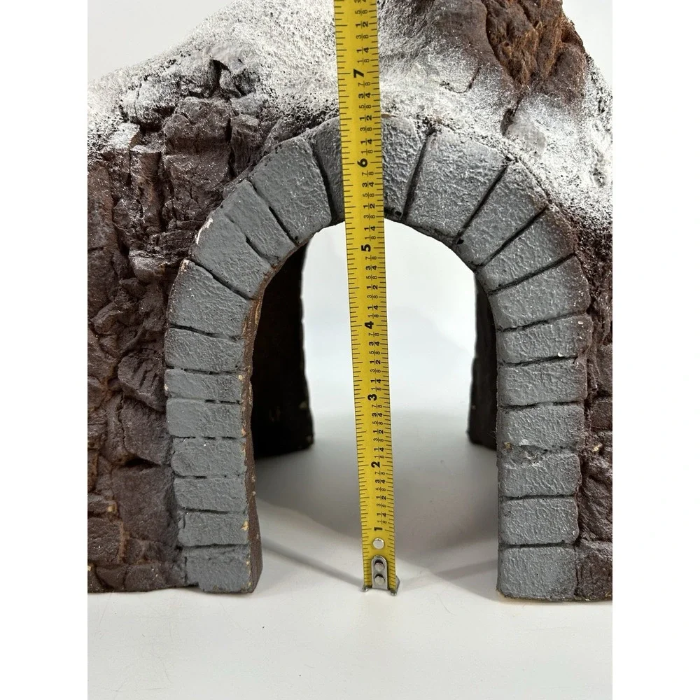 Vintage Dept 56 Snow Village Mountain Train Tunnel 5258-2 Ho Scale Train Tunnel